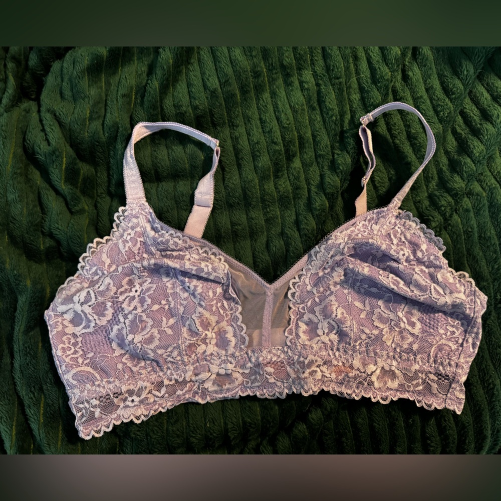 1x Savage x Fenty Lace Bralette